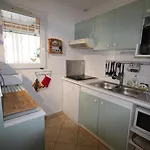 Belle Climatisee, 4 Couchages A 400 M De La 2 Terrasse D Angle Parking Dans Securisee Avec Piscine Commune Lrond39 Portiragnes