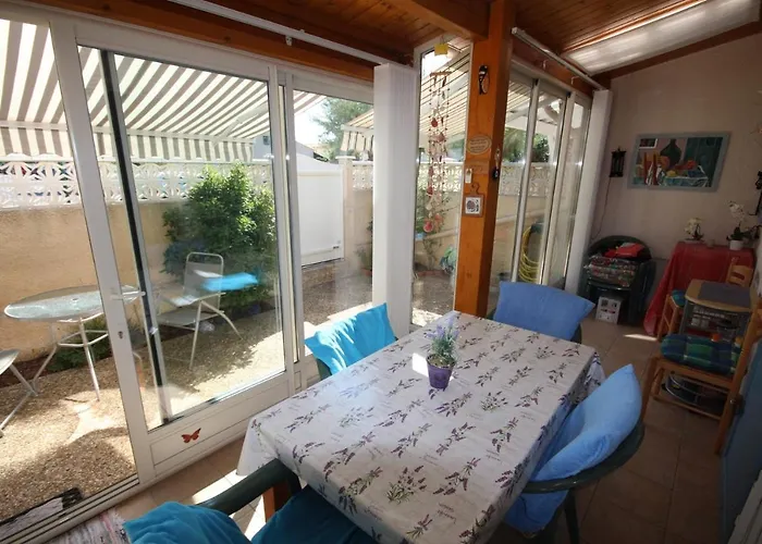 Belle Climatisee, 4 Couchages A 400 M De La 2 Terrasse D Angle Parking Dans Securisee Avec Piscine Commune Lrond39 *